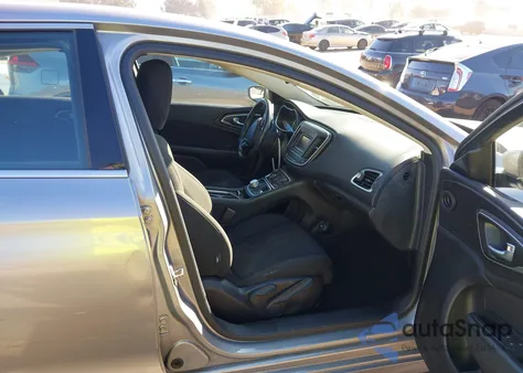 2015 Chrysler 200 Limited из США, поврежденный, VIN 1C3CCCAB7FN660252